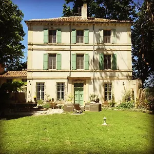 chateau-cornillon.fr-provencehotel.com/